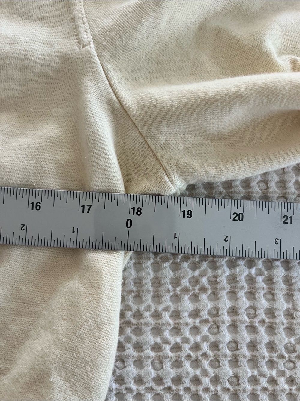 Pilcro Anthropologie Cream Twist-Front‎ Pullover sweatshirt - Picture 7 of 13